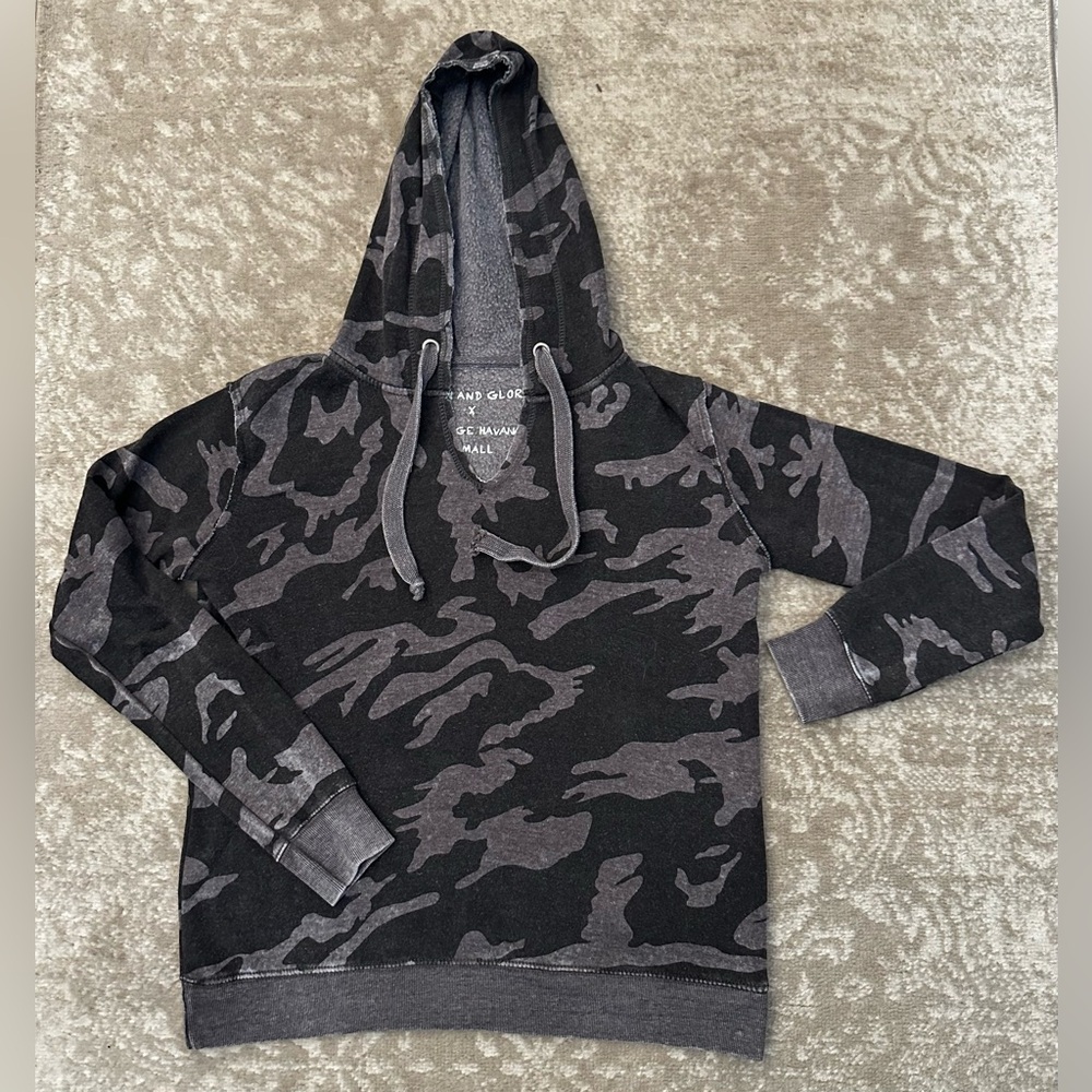 Wren & Glory and Vintage Havana Camo Sweatshirt